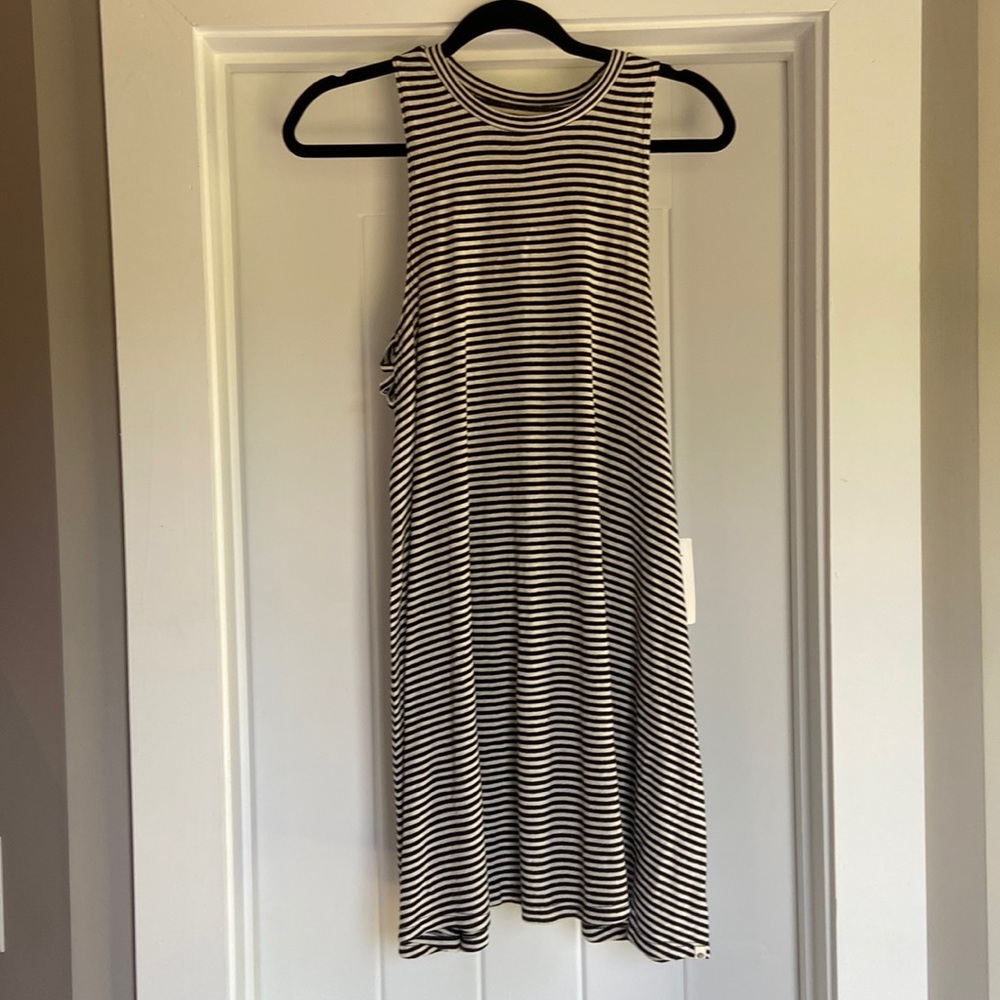 Rip curl black and cream stripe dress  Size M